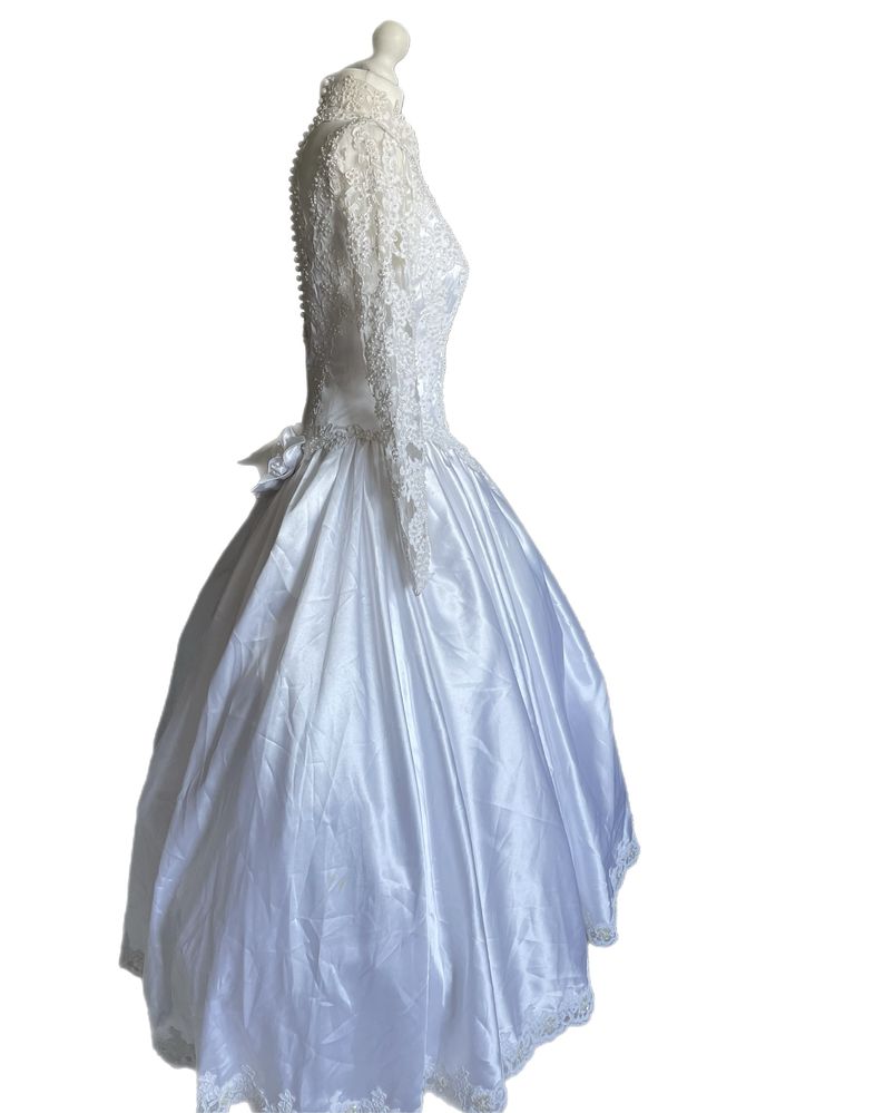 suknia sukienka ślubna  Madonna  L 40