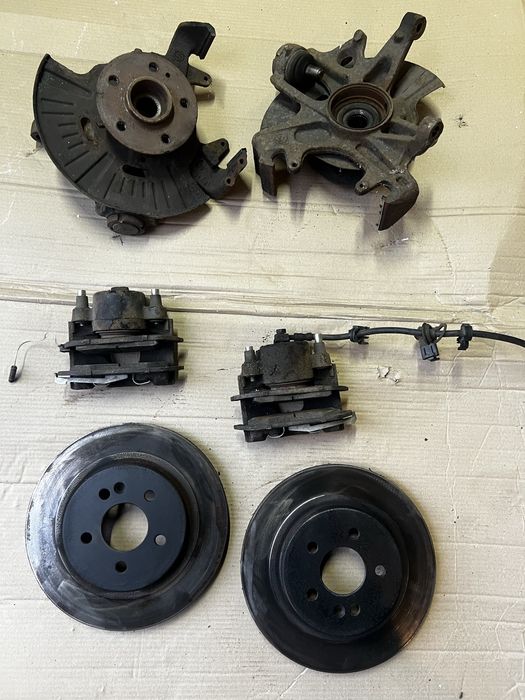 ступиці. супорта. тормозні диски Mercedes ML320 W163