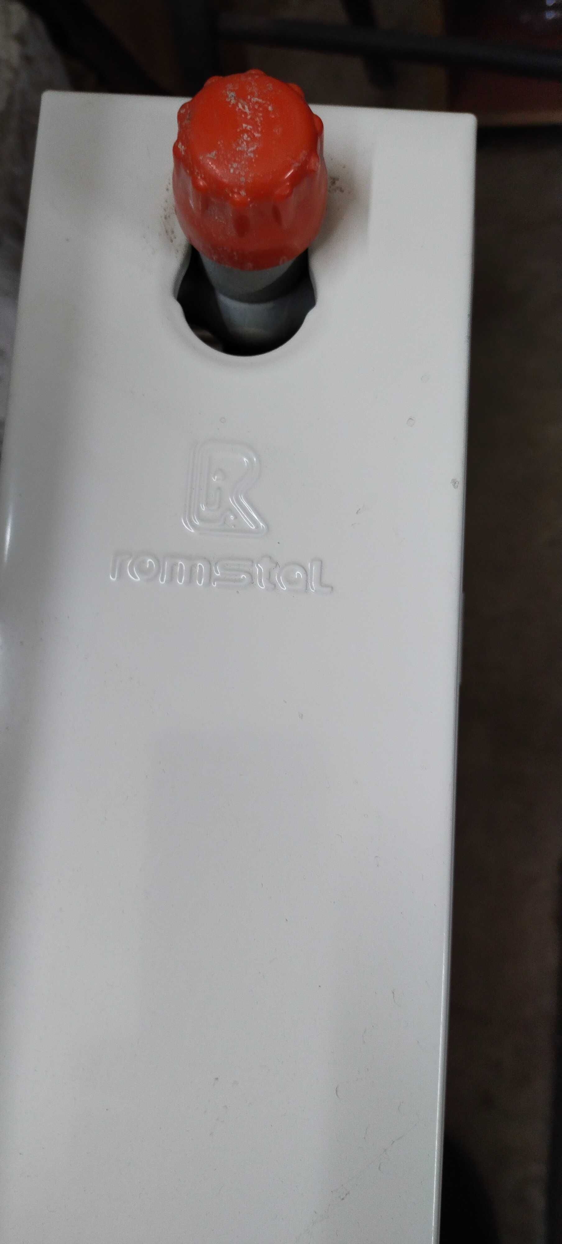 Радіатор опалення Romstal 800х400