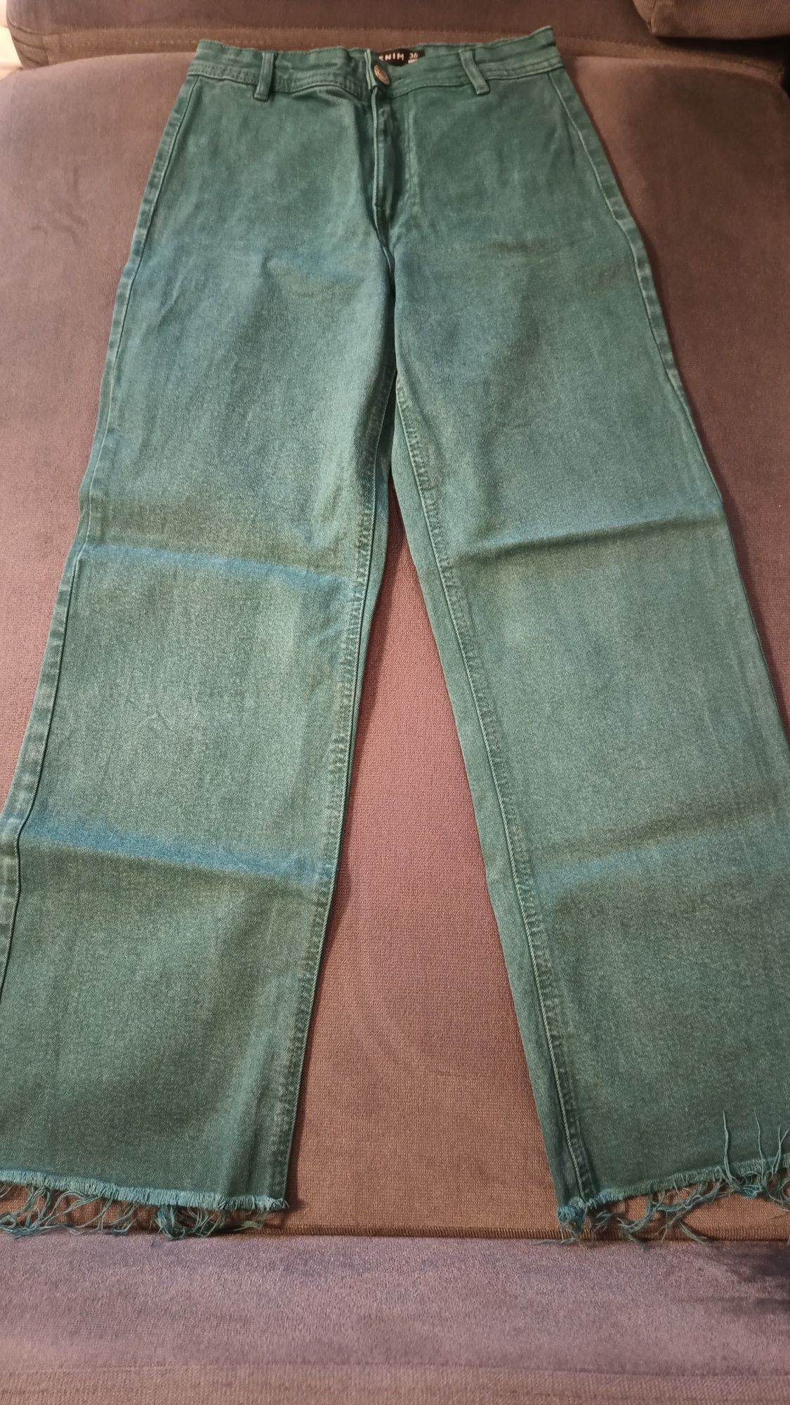 Spodnie szerokie zielone