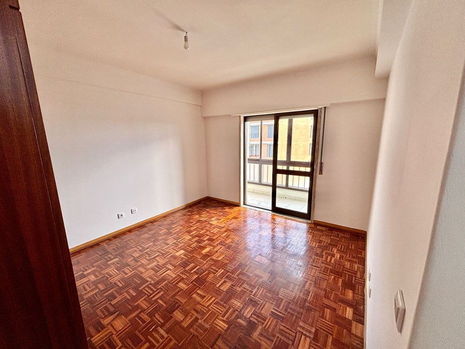 Apartamento T2 Mem Martins