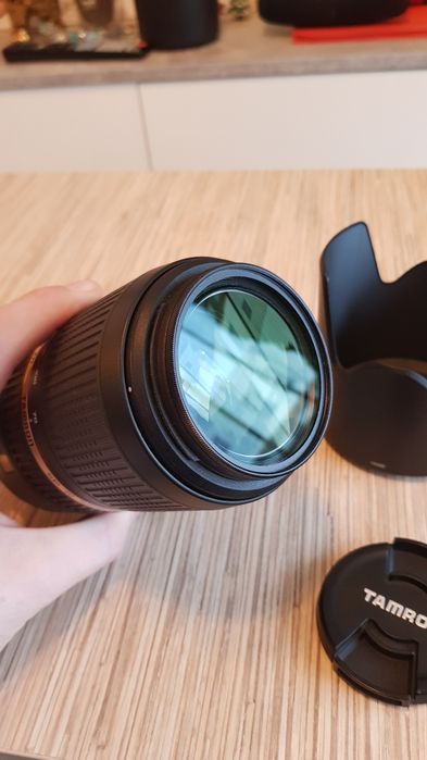 Canon EOS 60D + 4 obiektywy + lampa + komplet akcestoriów