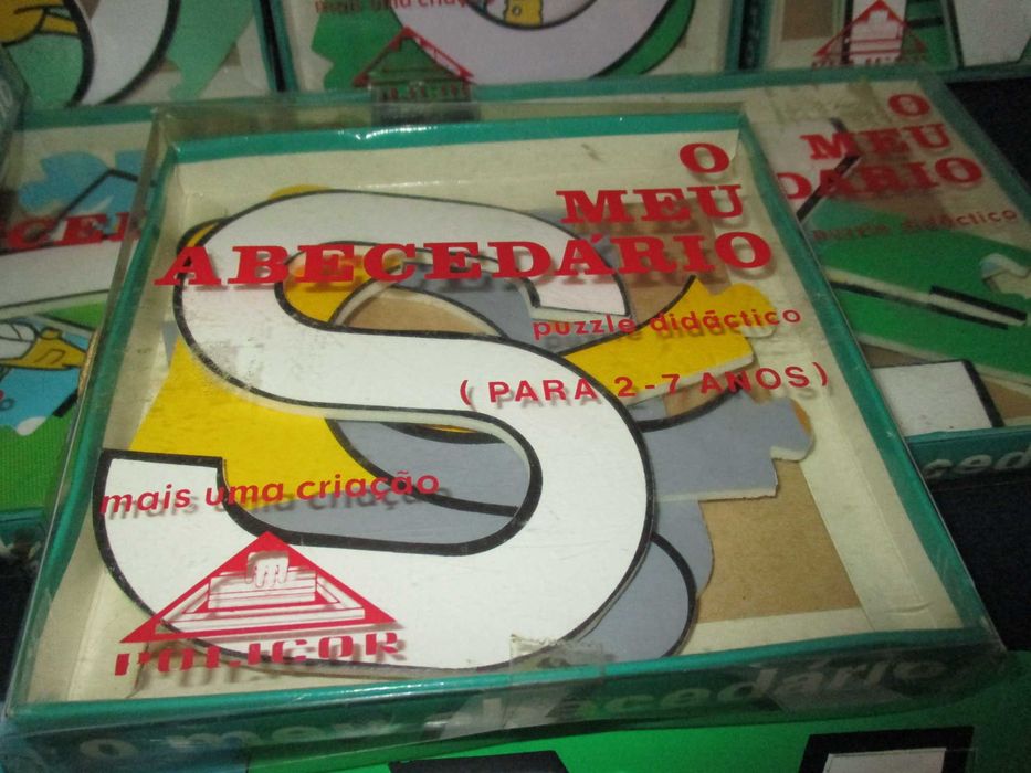 Brinquedo O meu primeiro abecedário Puzzle Policor
