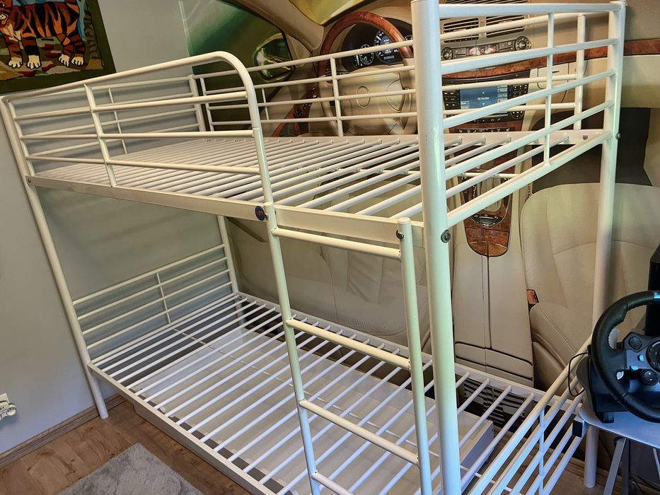 IŁóżko piętrowe bałe z szufladą bez materacy