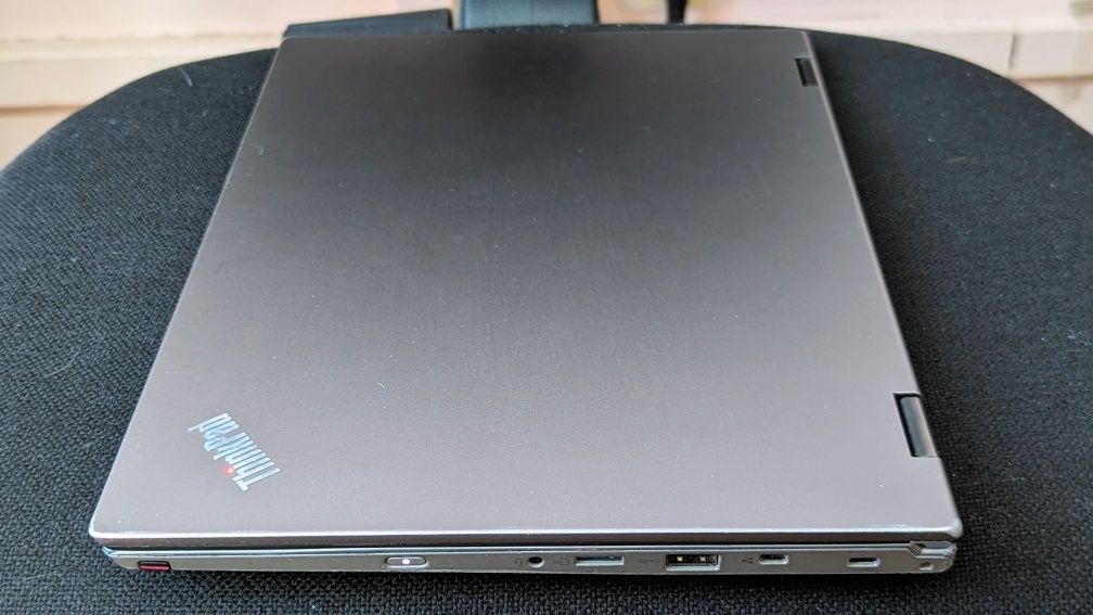 Ноутбук планшет трансформер Lenovo ThinkPad Yoga 390 i3-8145 8/256 SSD