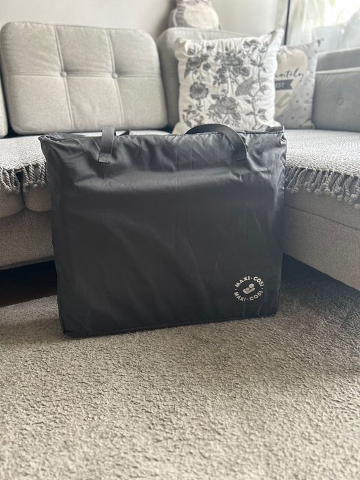 Łóżeczko turystyczne Maxi Cosi Iris od 0