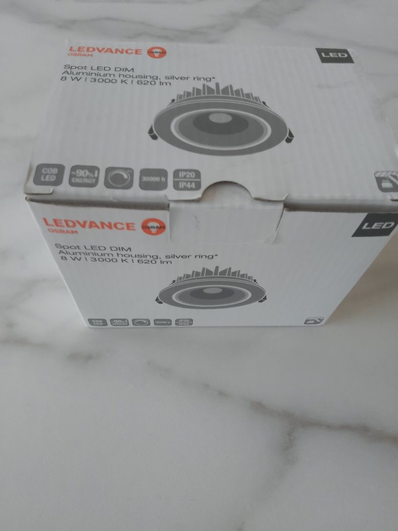 Oprawa świetlna sufitowa LEDVANCE Sport LED DIM 8W I 3000 K  I  620 lm