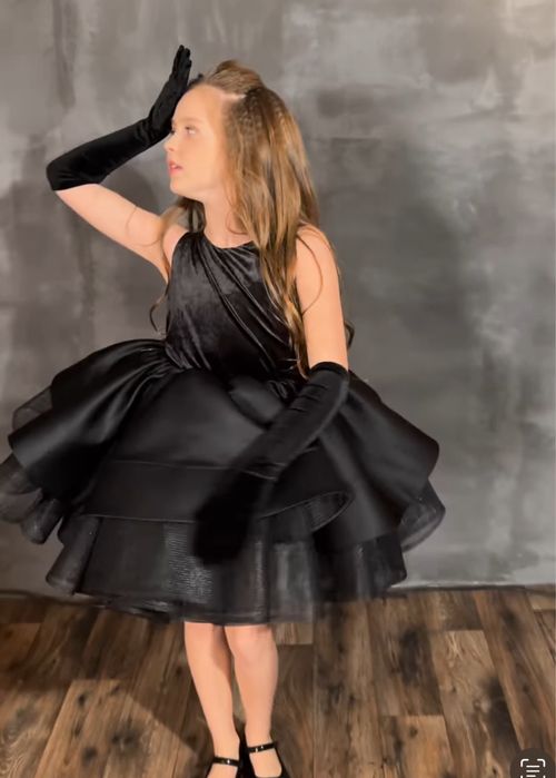 Сукня продаж оренда.