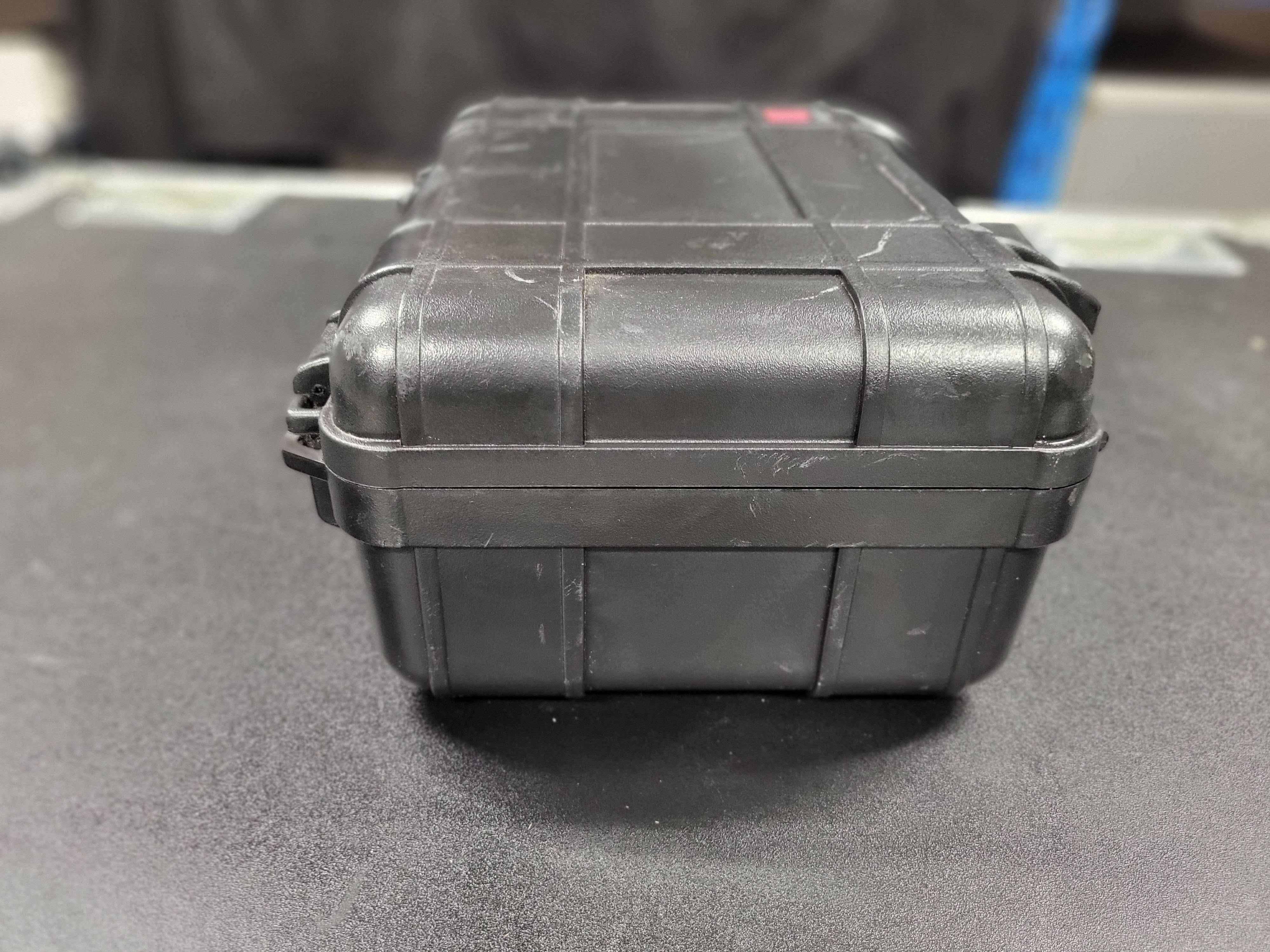 Walizka 34x22x14 case Underwater Kinetics UK 613 UltraCase