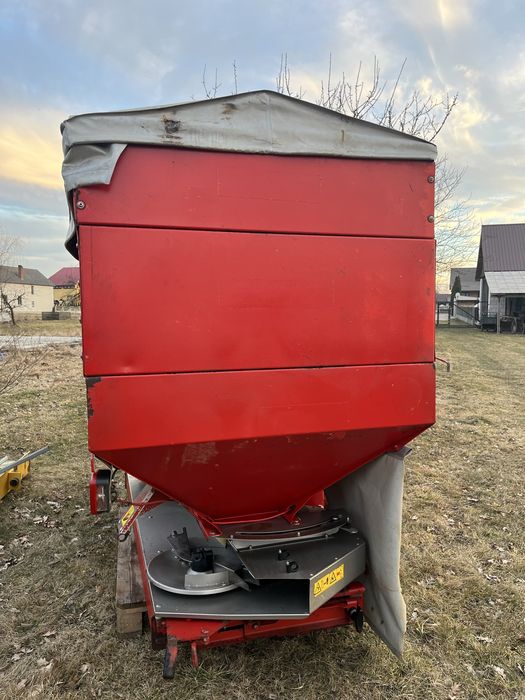 Rozsiewacz Rauch AXERA