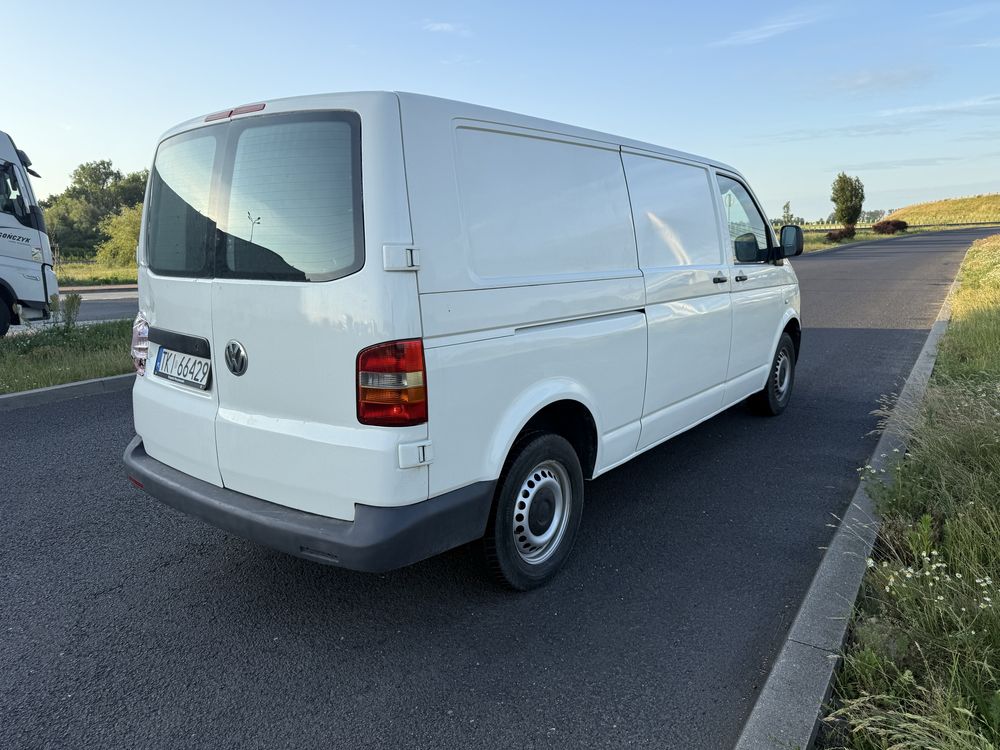 VW TRANSPORTER T5 bez rdzy  !!!