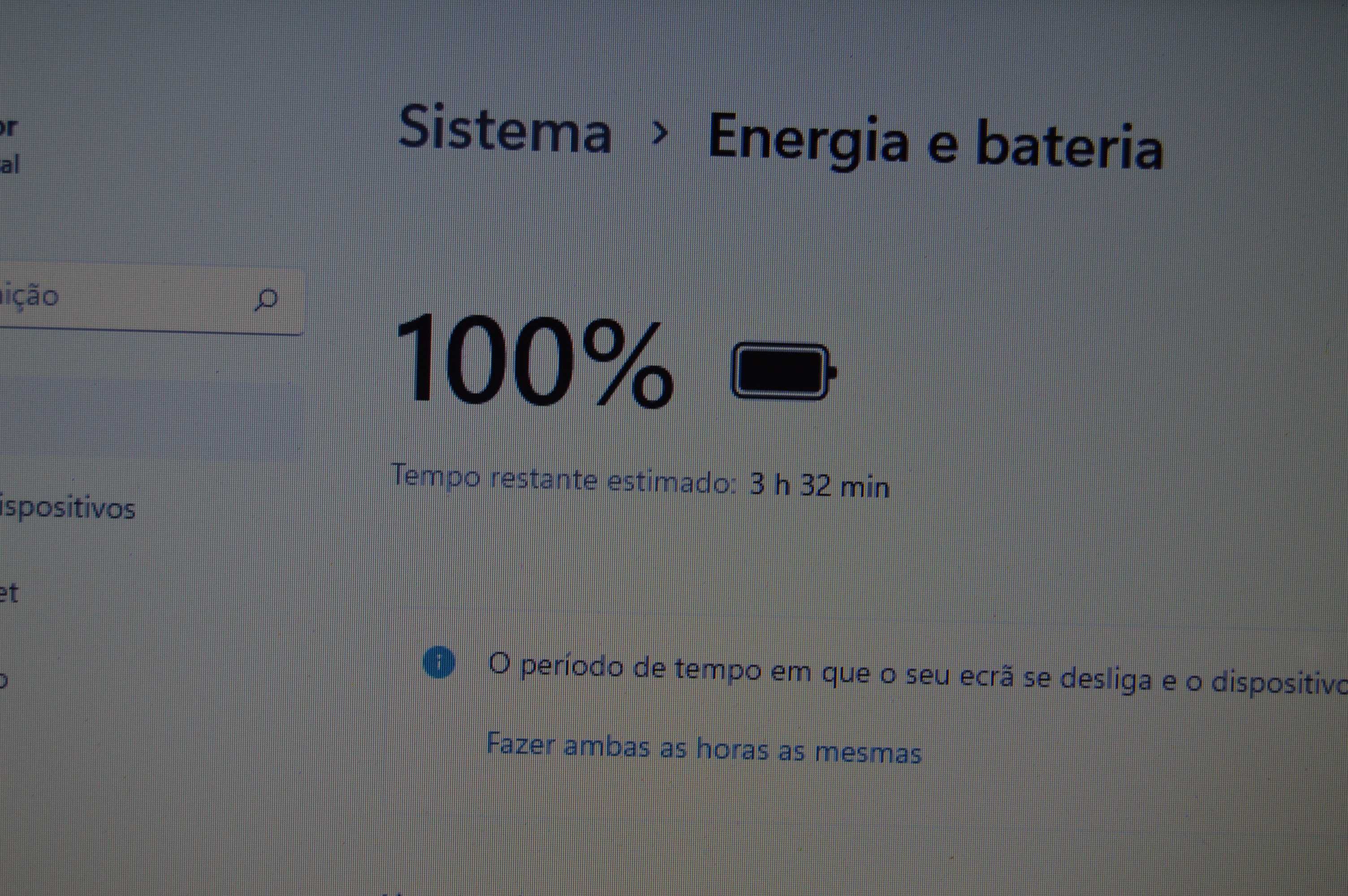 HP sleekbook 15 (i7-4500U, 16GB, GT740M 2GB, SSD240, Bat 3H)