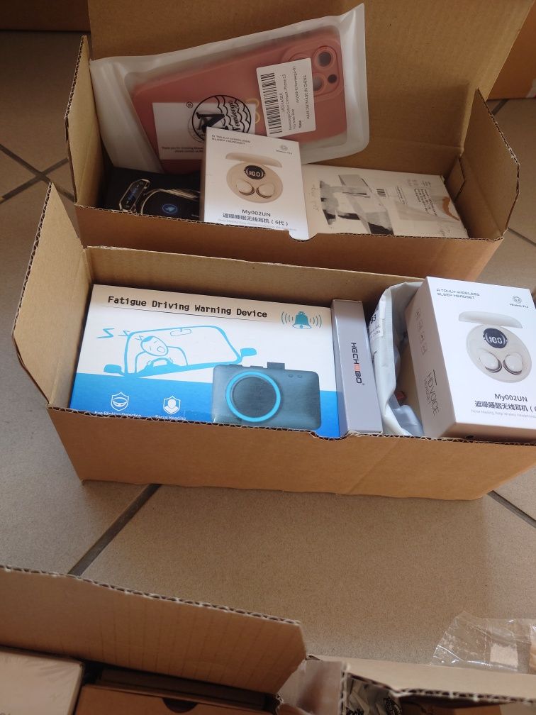 Zwroty Amazon BOX MIX Elektronika Akcesoria Gwarancja zarobku Kat. ABC