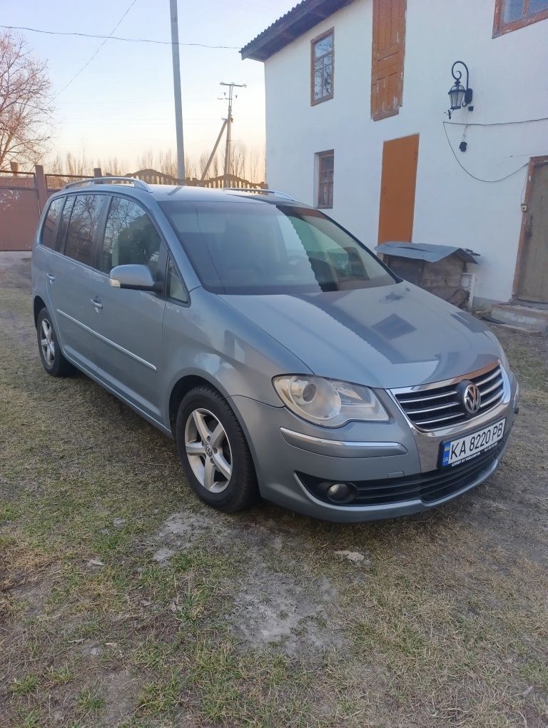 Volkswagen TOURAN 2.0 TDI