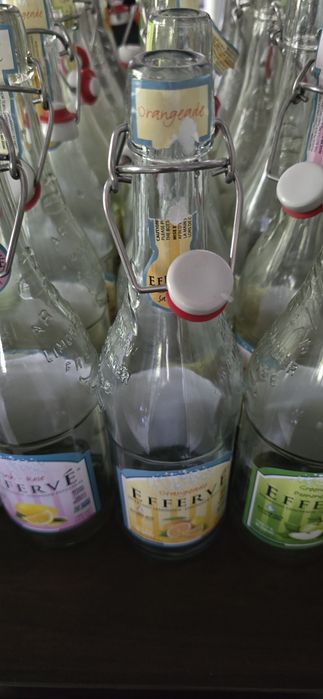 Butelki szklane zamykane 0,75l