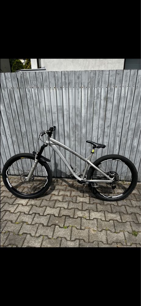 Rower Enduro DARTMOOR HORNET, CUSTOM 2022 {roz. L}