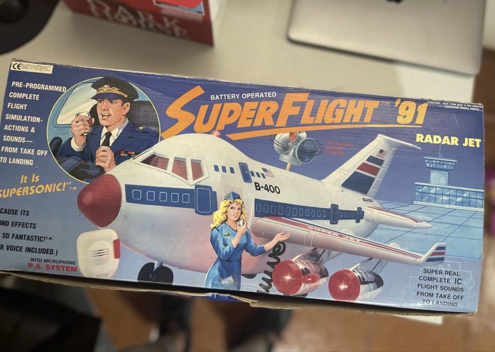 Brinquedos varios (novos )