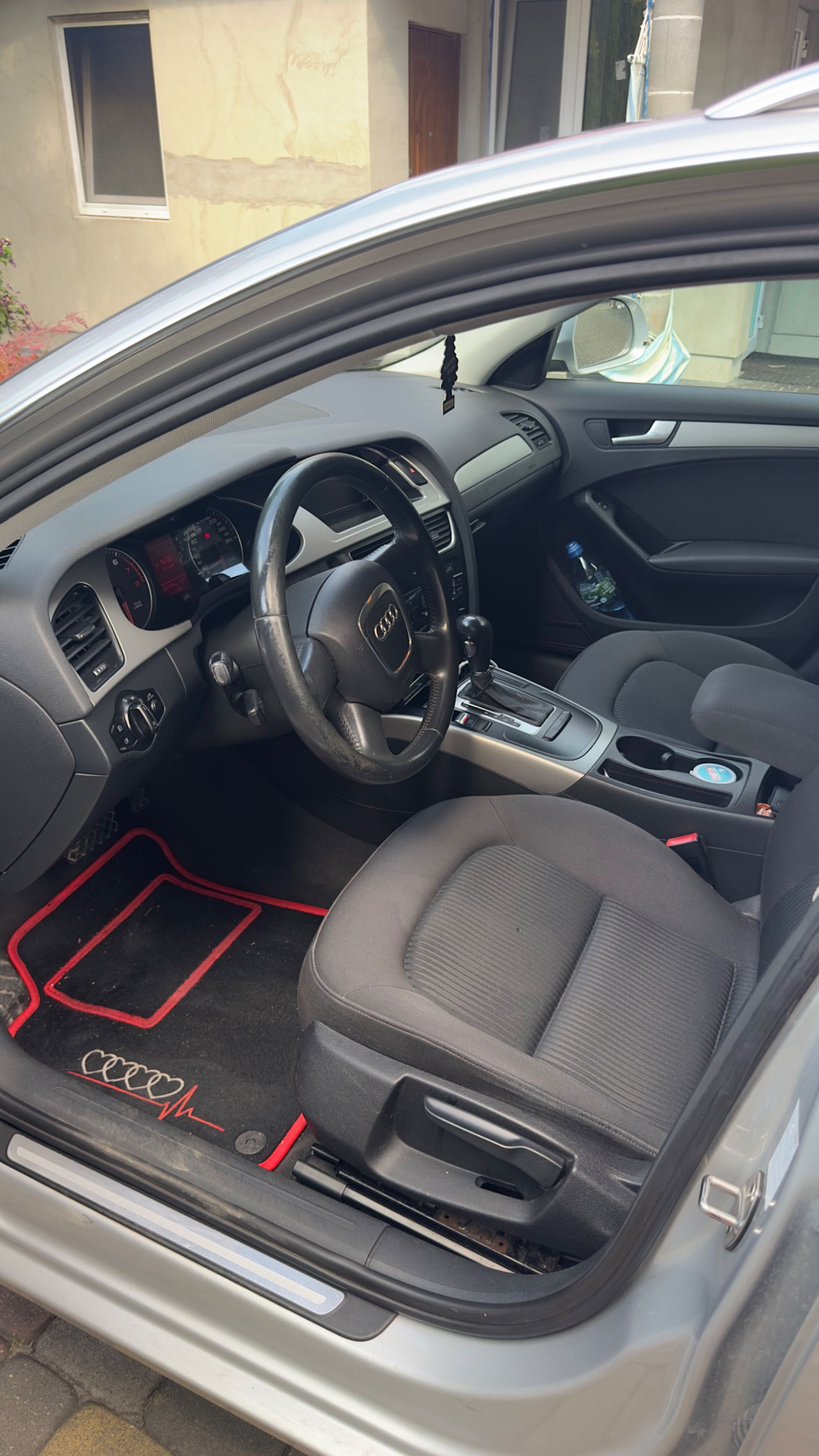 Audi A4 B8 1.8 TFSI 160KM Kombi