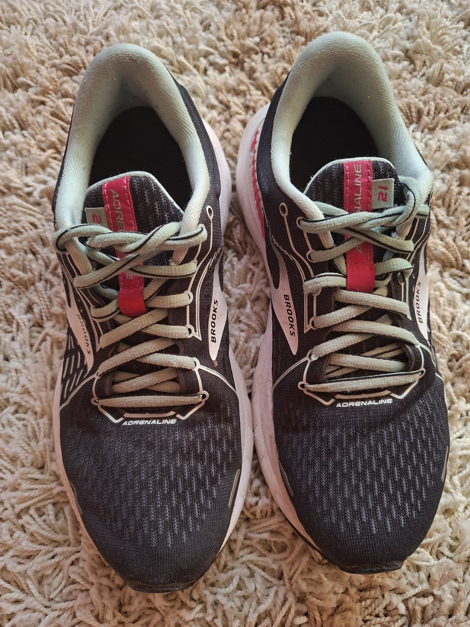 Кросівки Brooks 24.5-25 см