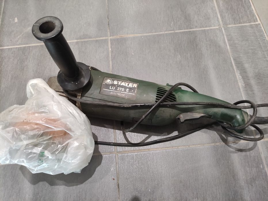 Polidora Stayer Lu 270e Profissional 2000w