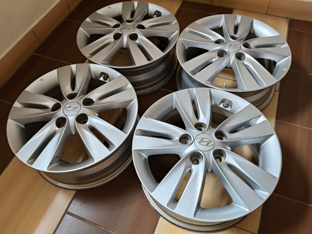 Диски R16 5×114.3 з датчиками тиску шин