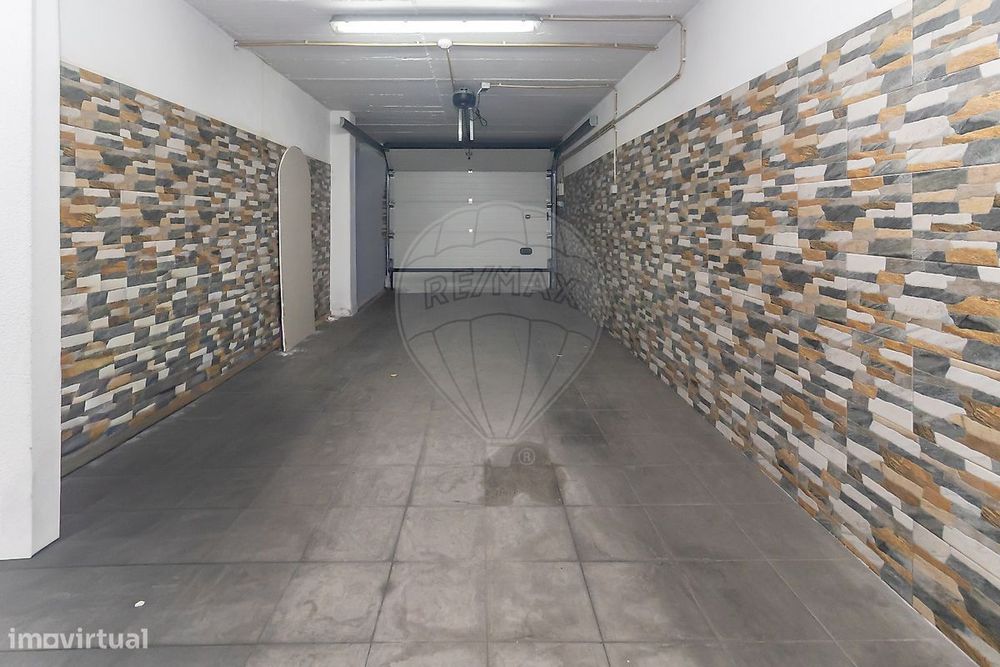 Garagem  para arrendamento