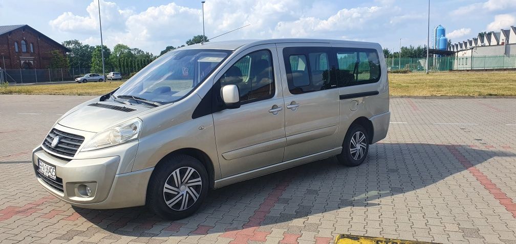 Wynajem busa 9 osobowego. Wynajem bus 9 osob fiat scudo long