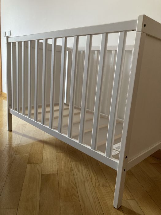 Berço/Cama Bebé IKEA