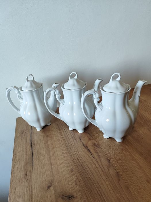 Nowy biały dzbanek imbryk z pokrywk kawa herbata porcelana 1,45 l