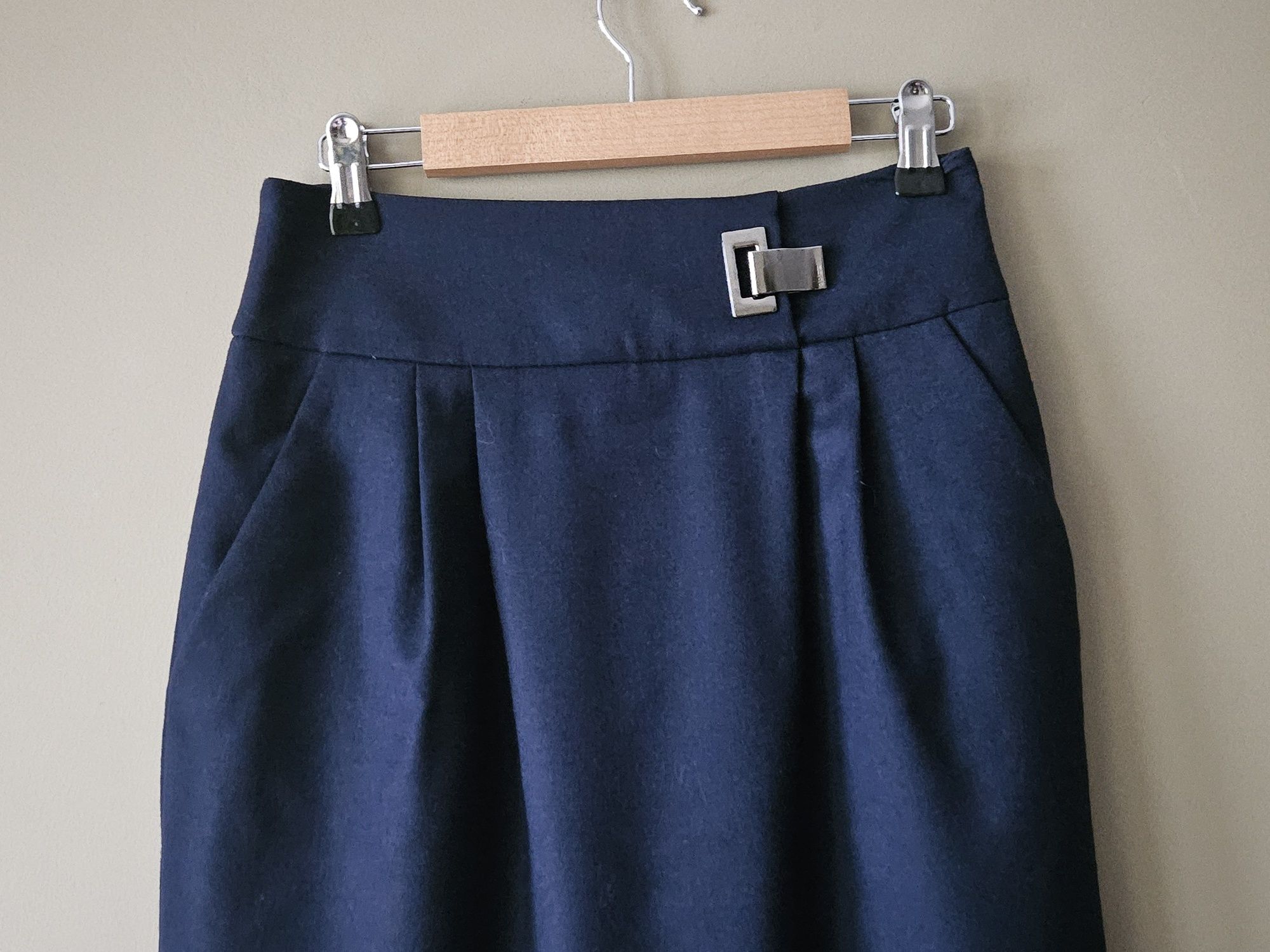 Hugo Boss spódnica wełniana