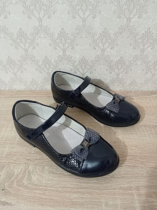 Туфли, кроссовки для девочки Nike, Tom.m, The North Face р.33-36, б/у