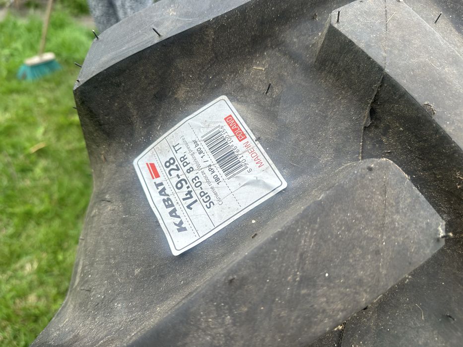 Nowa opona do traktora