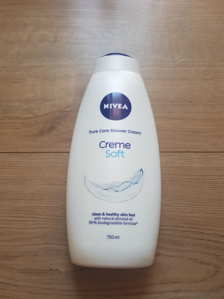 Nowy kremowy żel pod prysznic Nivea Creme Soft 750 ml