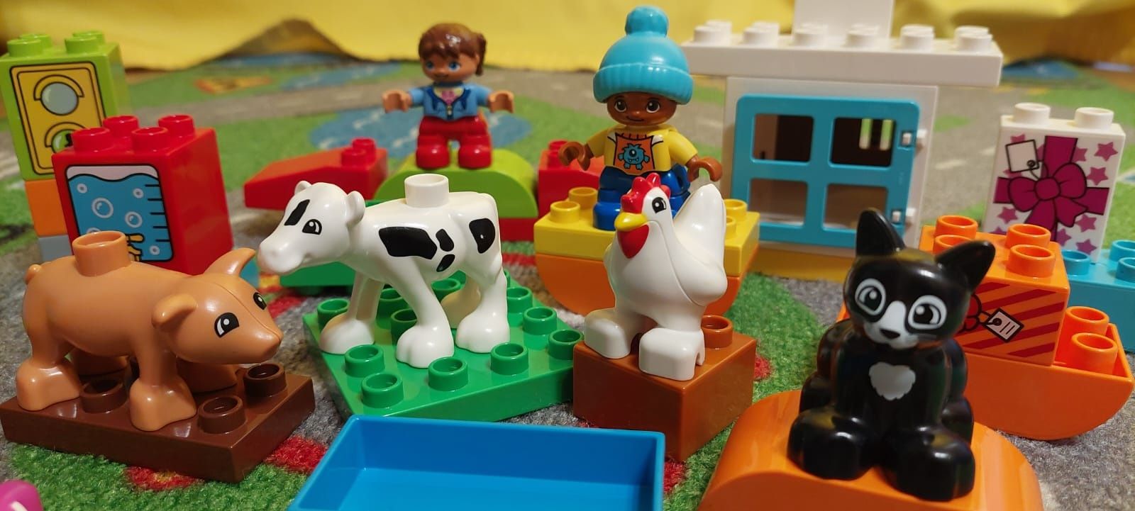 Zestaw klocków duplo farma, ludziki zwierzęta