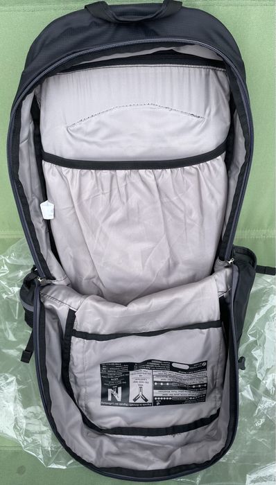 новый рюкзак Deuter Futura 28 цвет черный 7000 black 3400518 7000