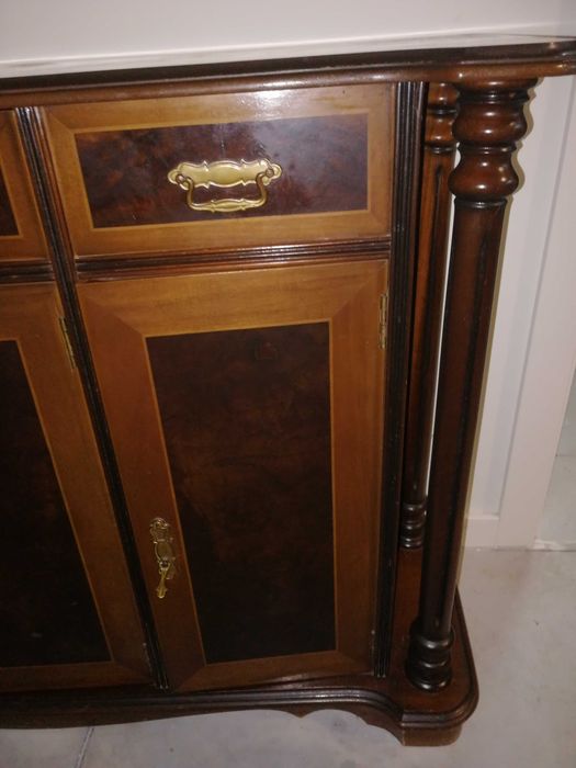 móvel sapateira com tampo em madeira