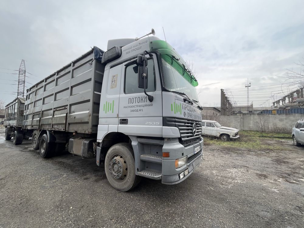 Продам грузовой Actros 2535
