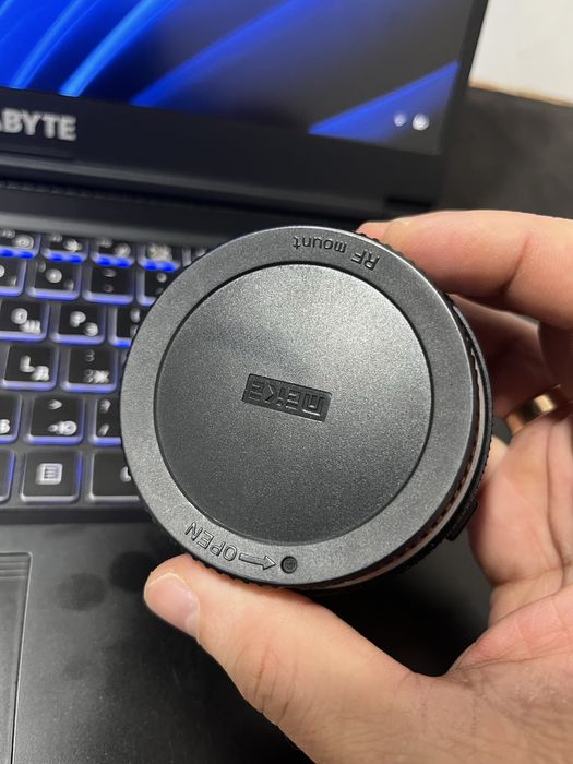 Перехідник Meike EF-EOS R з електронним кільцем керування Canon EOS R