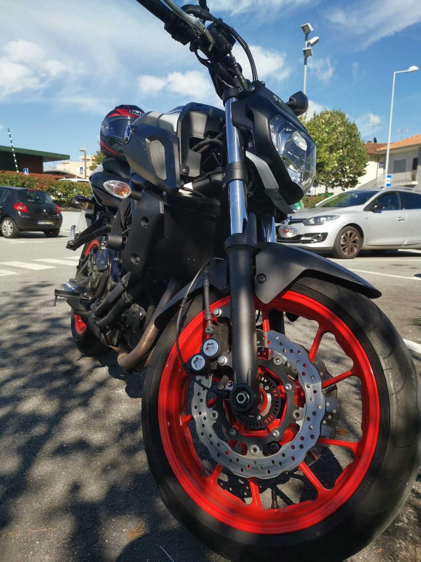 YAMAHA MT07 2020