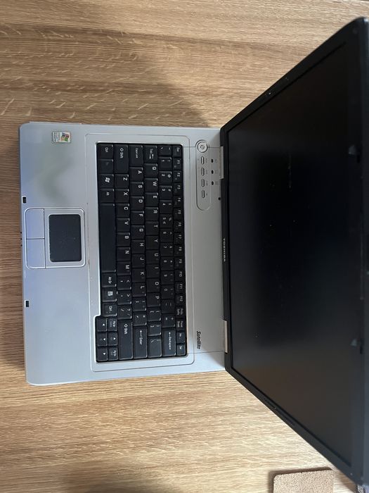 Laptop Satellite L20-183
