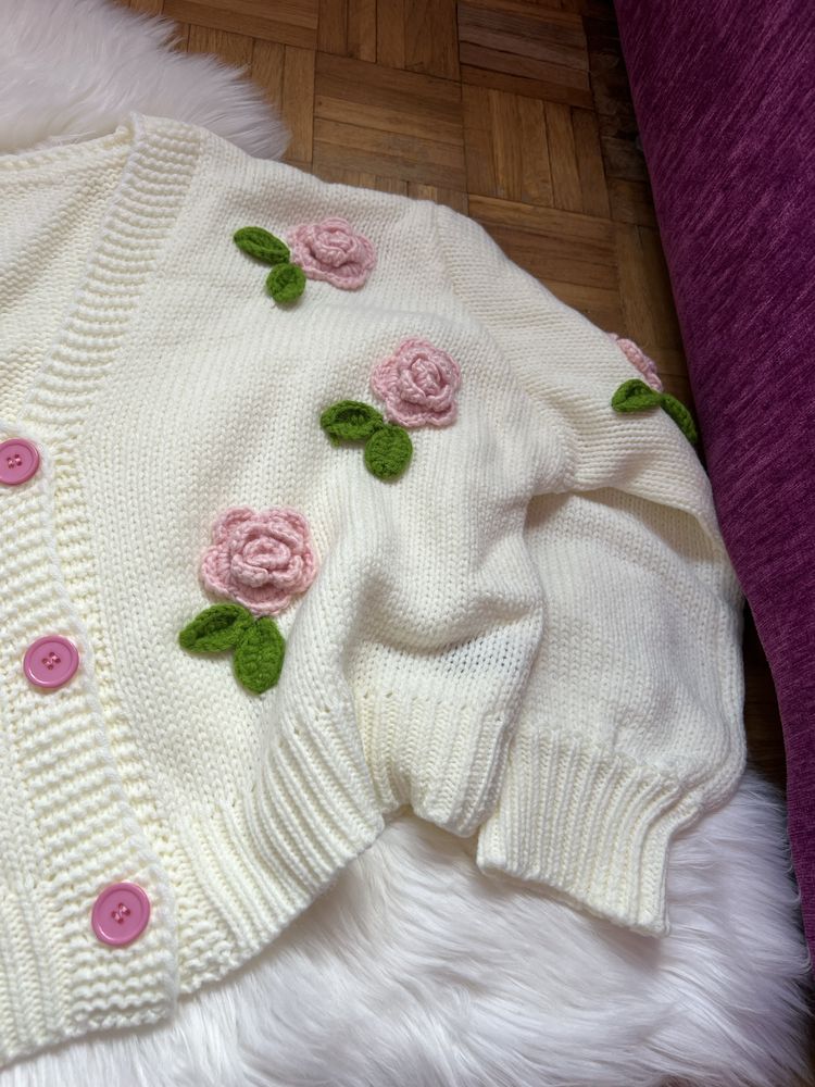 Sweterek sweter kardigan haft 3d z kwiatami róże roses viralowy xs 34