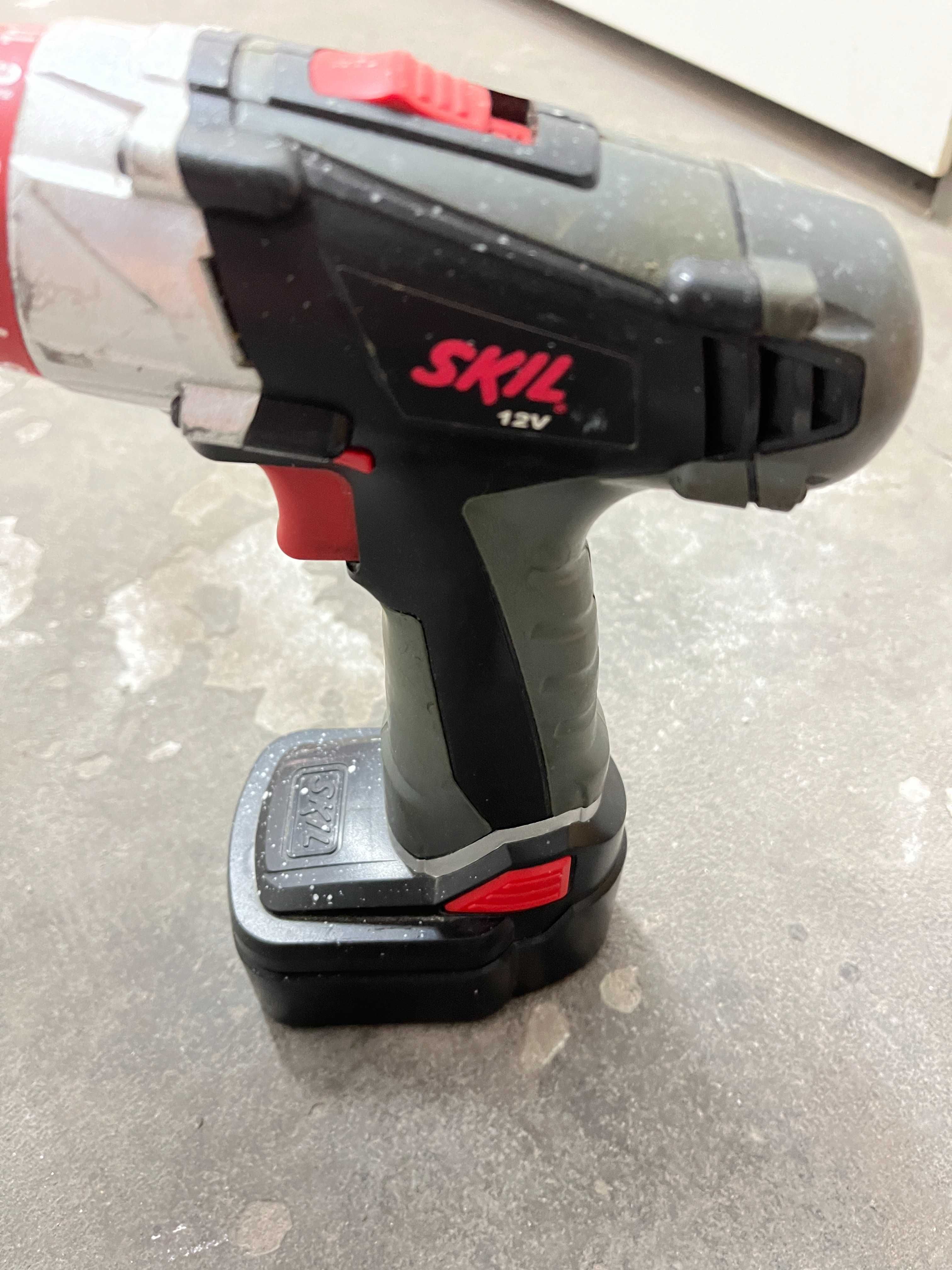 Wkrętarka Skil 12V