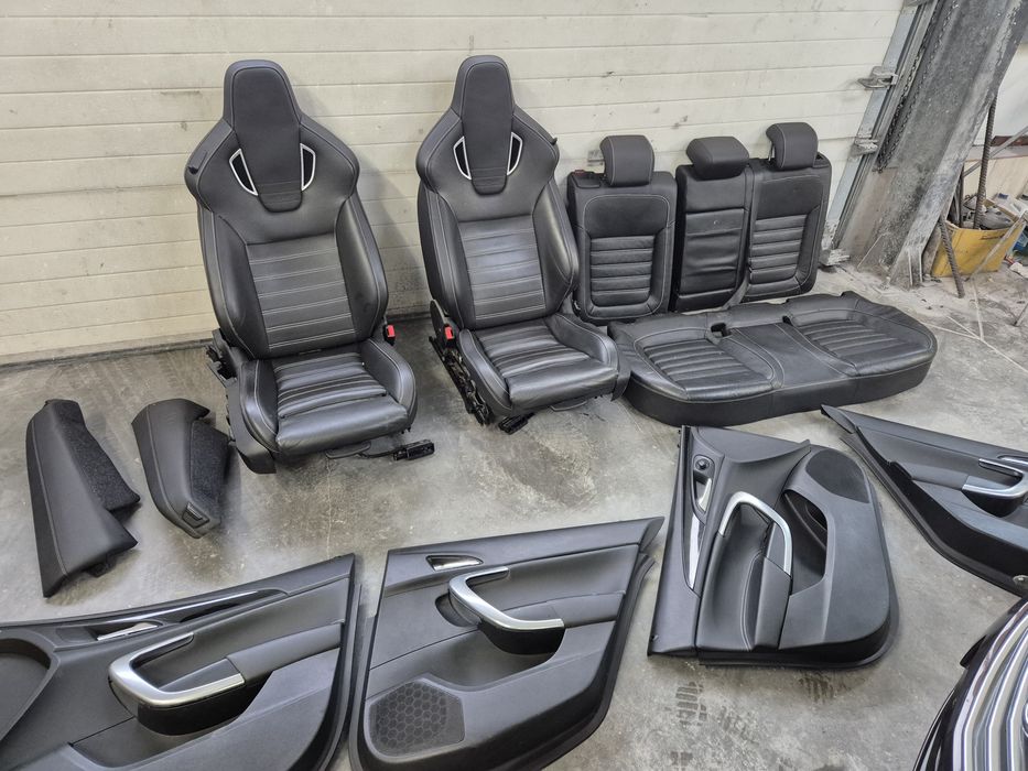 Opel insignia a fotele Recaro