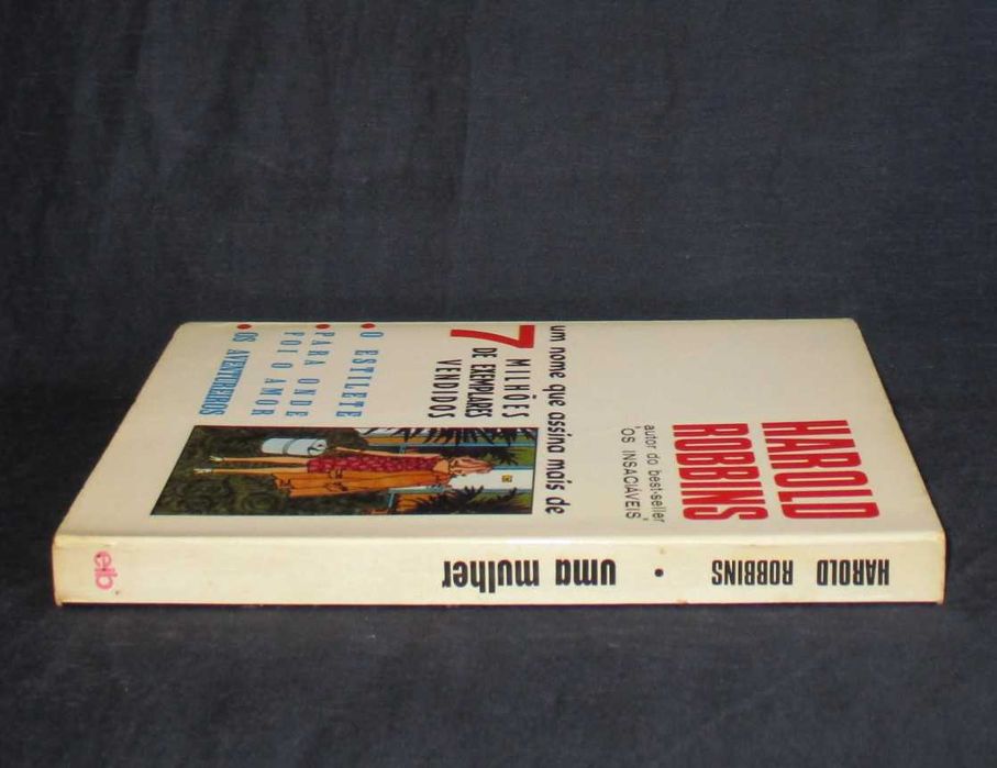 Livro Uma Mulher Harold Robbins