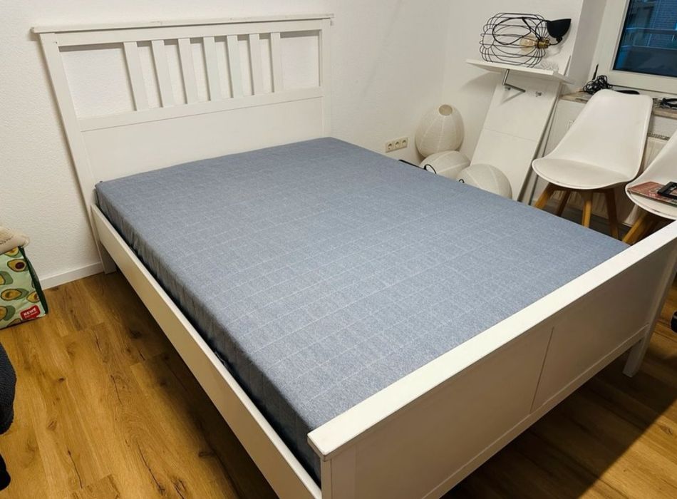 Łóżko drewniane białe Ikea Hemnes 140x200 stelaż i materac