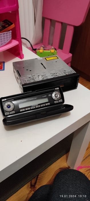 Продам магнітолу Blaupunkt