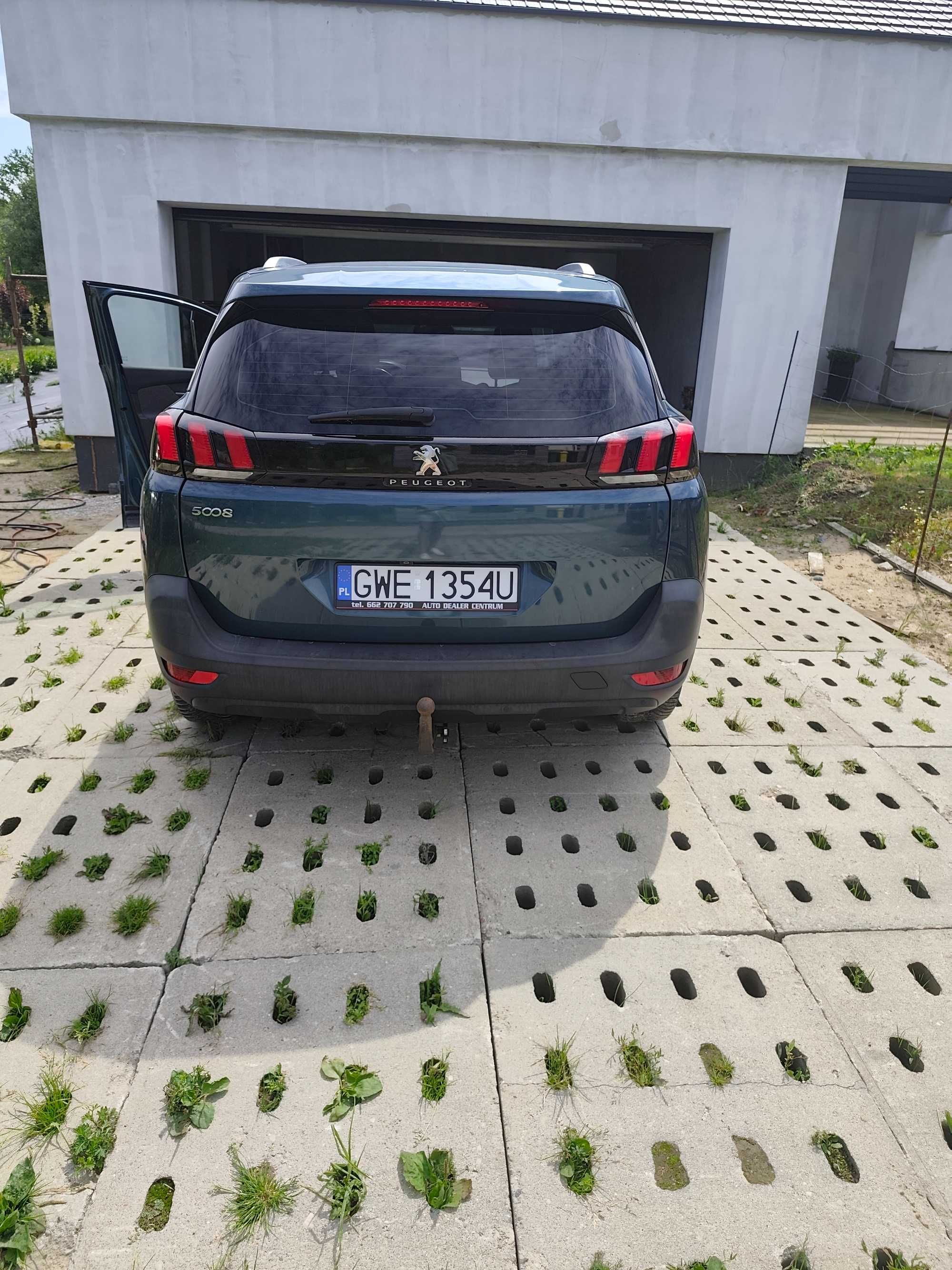 Peugeot 5008 1.6 bluehdi