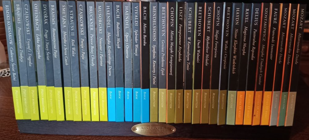 Mistrzowie muzyki klasycznej - 33 płyty z opisem