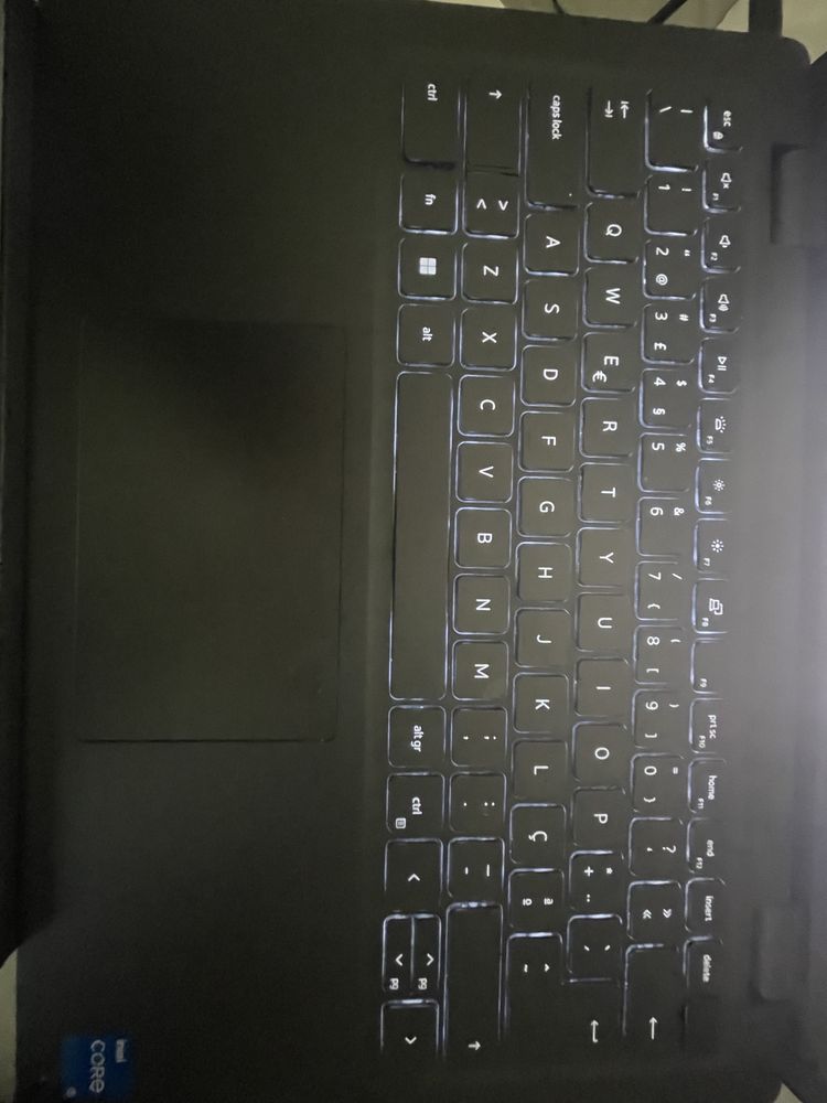 Portatil DELL em ótimo estado