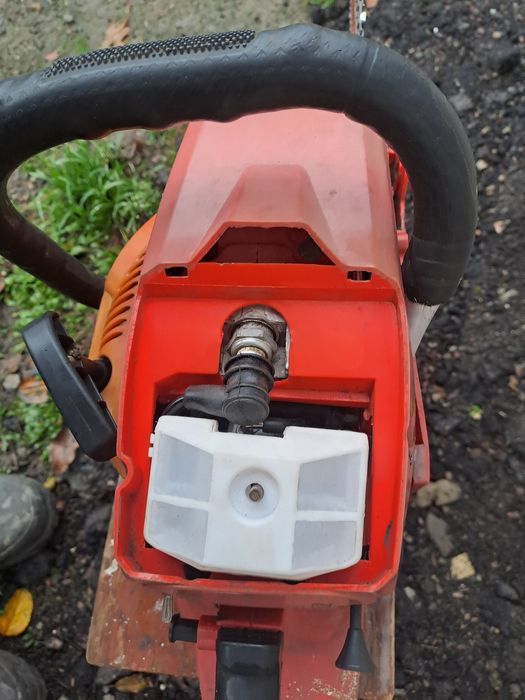 Продам бензопилу